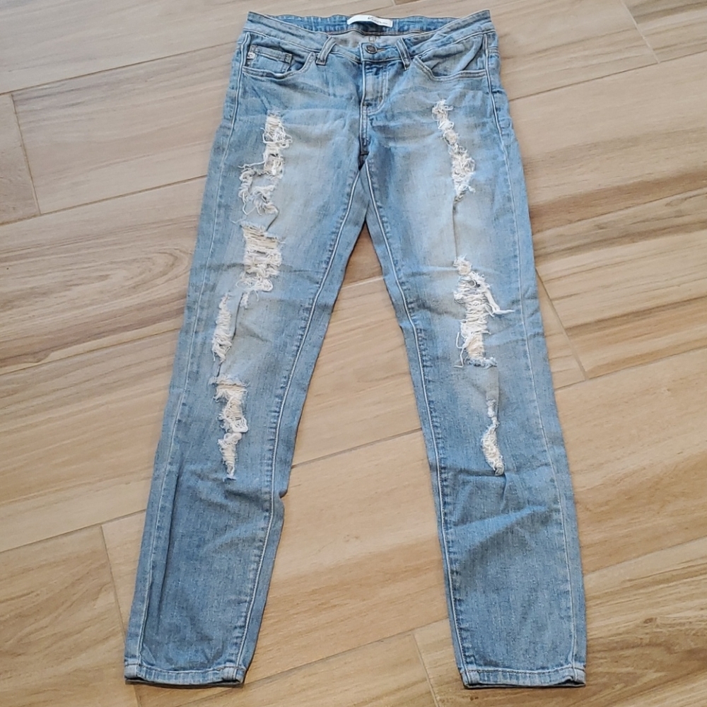 KanCan Mid Rise Light Wash Distressed Skinny Jeans 27